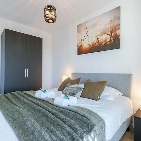 Huswell - Bright Apartment With Seaview Bredene Esterno foto