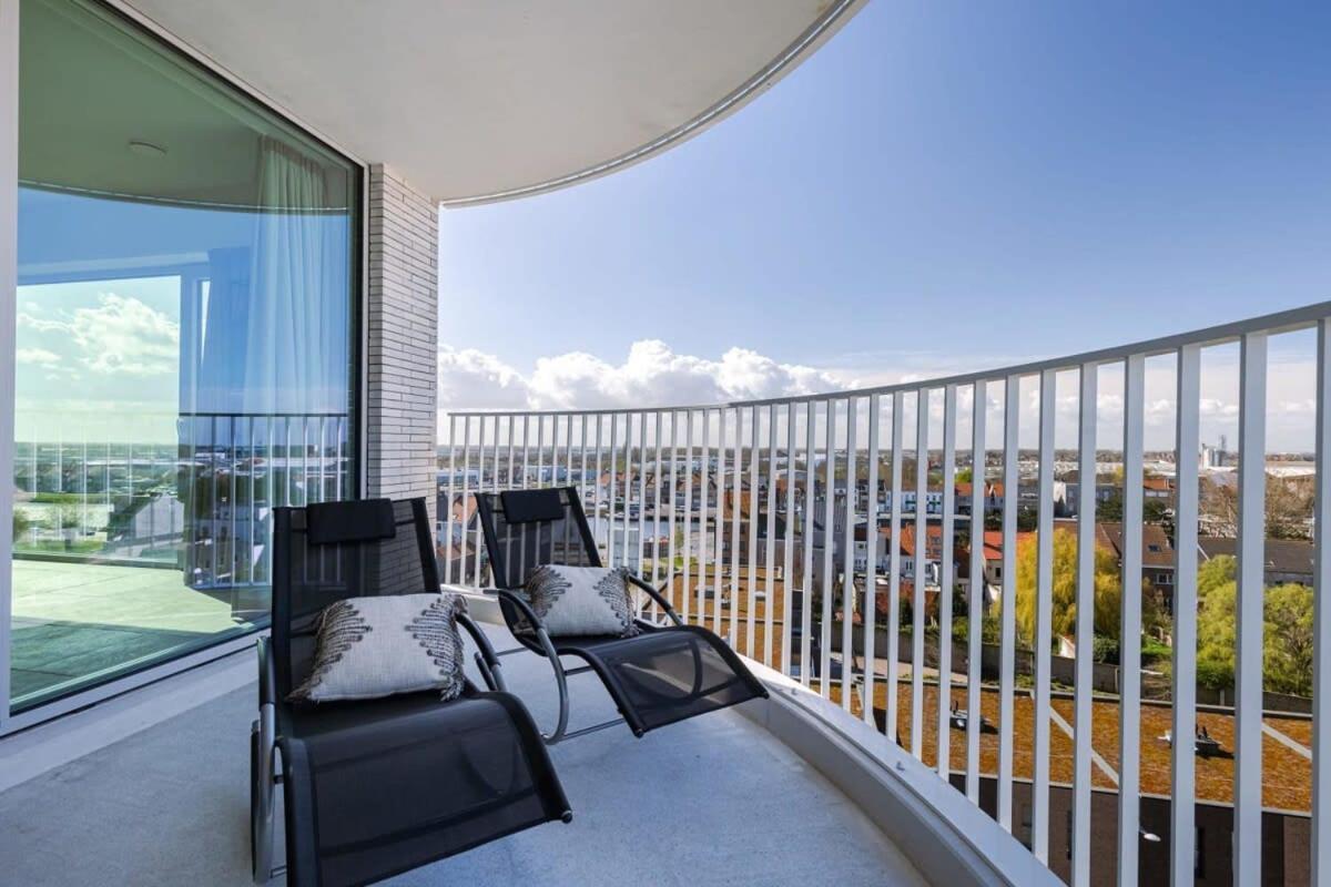 Huswell - Bright Apartment With Seaview Bredene Esterno foto