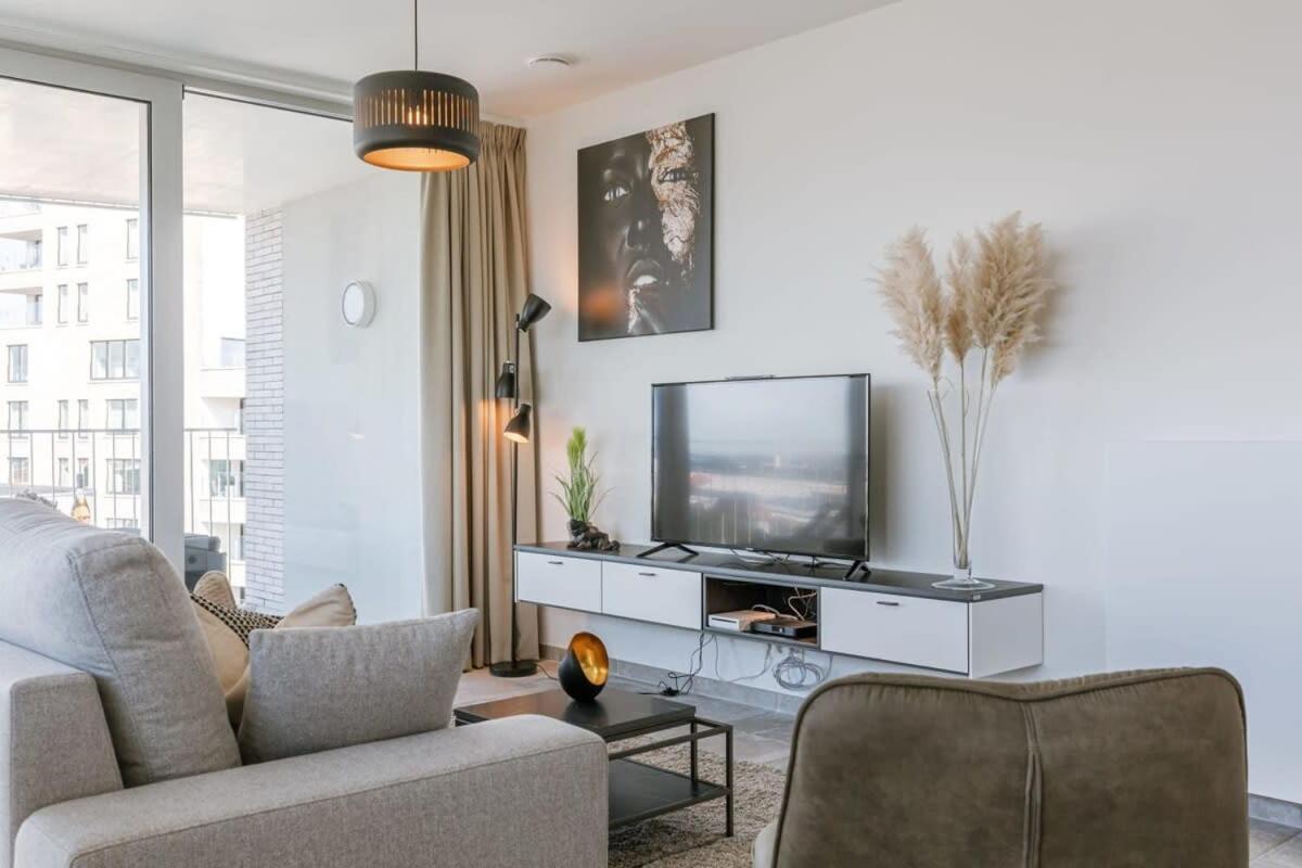 Huswell - Bright Apartment With Seaview Bredene Esterno foto